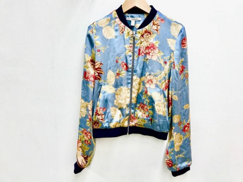 ジャケットのスカジャン