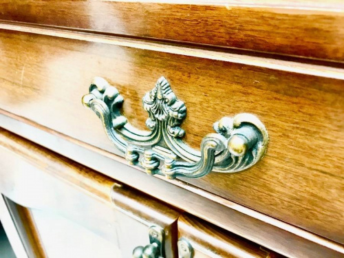 キャビネットの南大沢