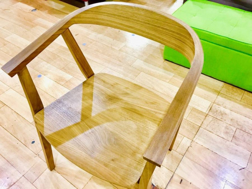 アームチェアーの南大沢