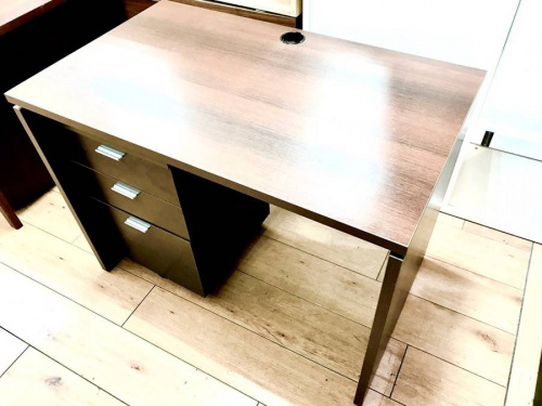 家具・インテリアのデスク