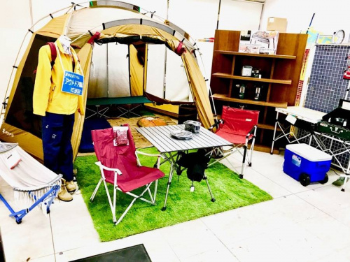 アウトドアのアウトドアウェア