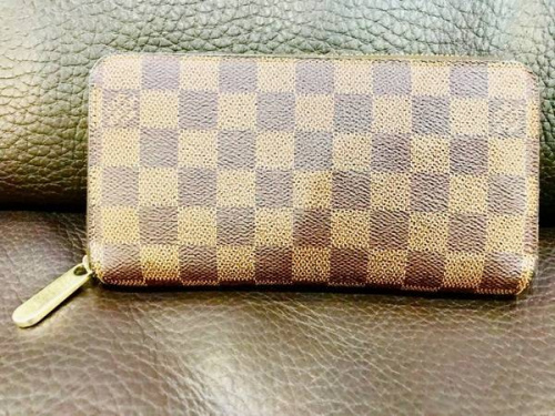 ダミエのルイヴィトン(LOUIS VUITTON)