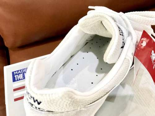 ニューバランス（new balance）