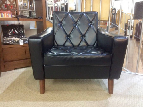 イスのカリモク60