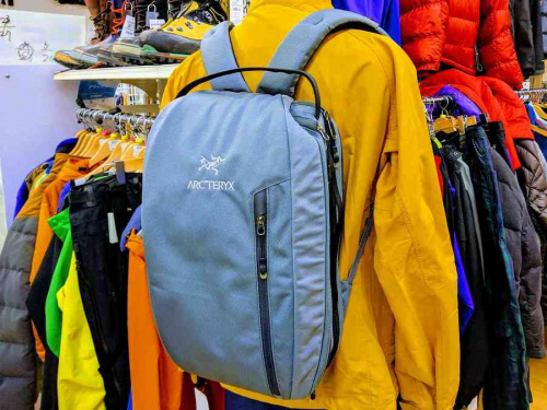 メンズファッションのアウトドア