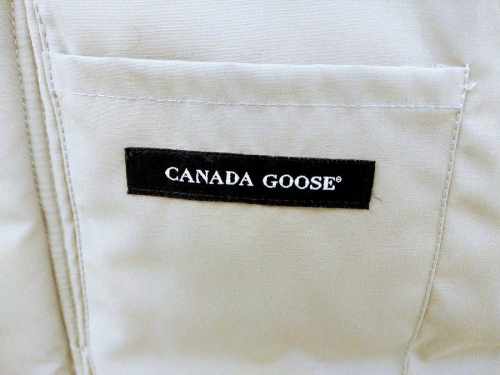 カナダグース（CANADA GOOSE）