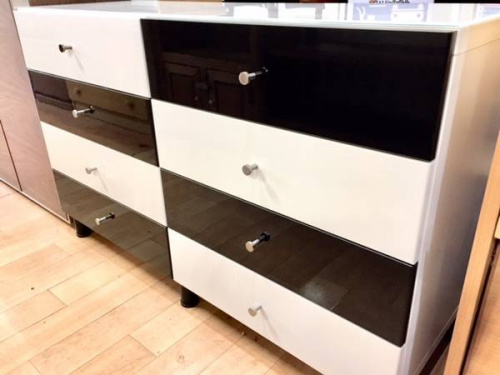 家具・インテリアのチェスト