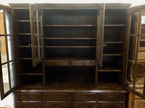 食器棚のkarimoku