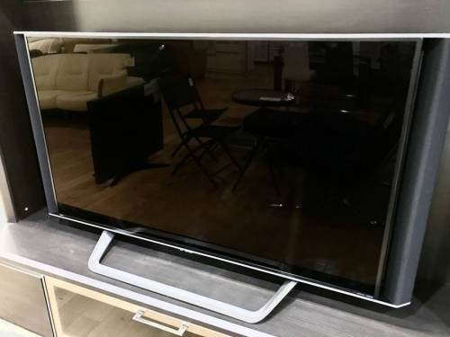 デジタル家電の液晶テレビ