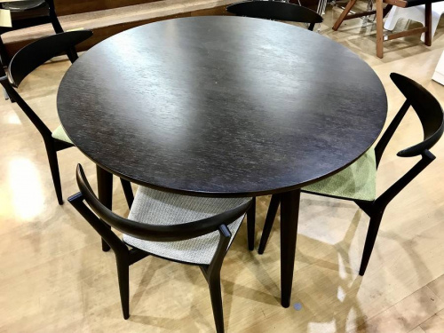 ダイニングセットのCONDE HOUSE