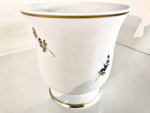 花器のMEISSEN