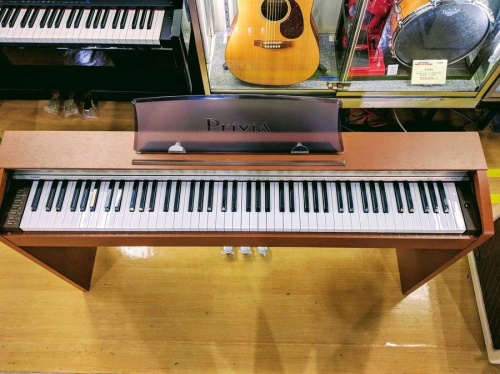電子ピアノのカシオ(CASIO)