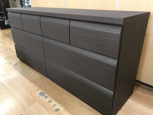 ローチェストのニトリ