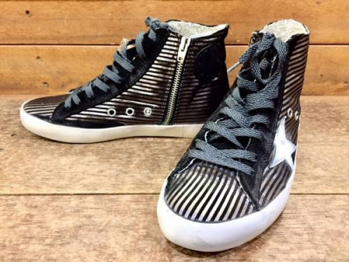 GOLDEN GOOSE