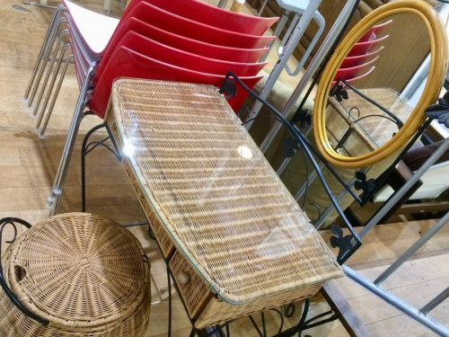 家具・インテリアのドレッサー