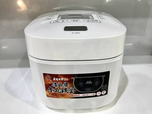 生活家電の圧力IH炊飯器