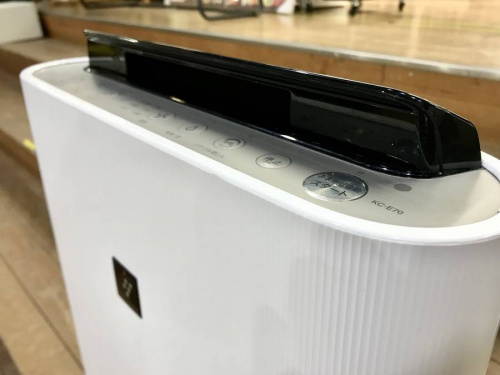 空気清浄機のSHARP
