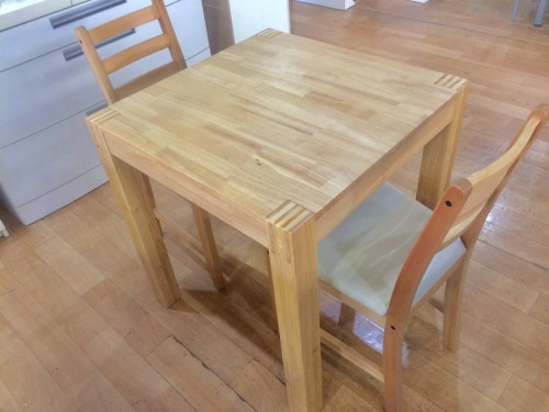 家具のダイニングセット