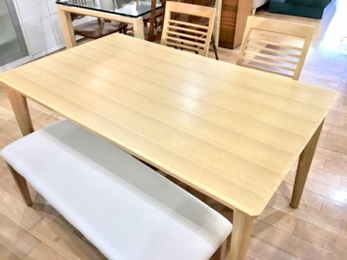 家具のダイニングセット