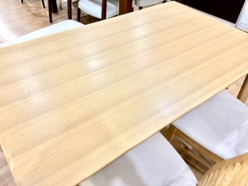 ダイニングセットのニトリ