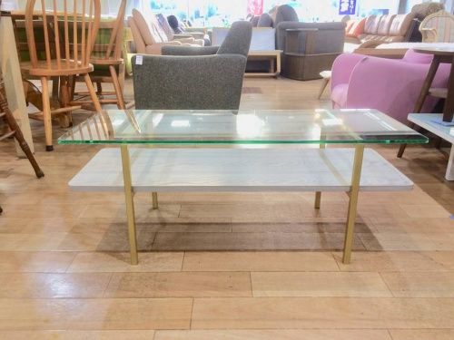 Franc Francのコーヒーテーブル