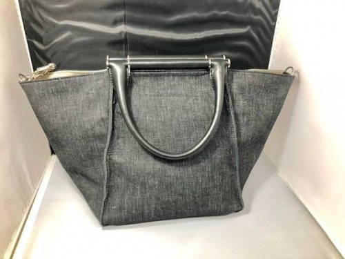 バッグのMaxMara