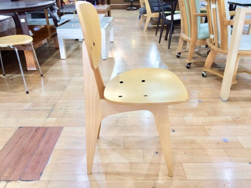 ダイニングチェアのIDEE