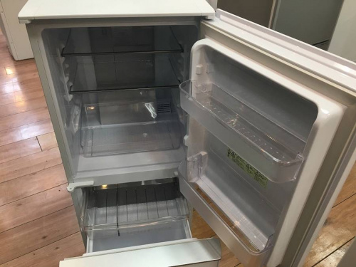中古冷蔵庫のSHARP