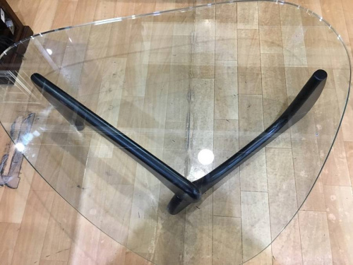 テーブルの中古　家具