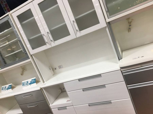 家具のカップボード・食器棚