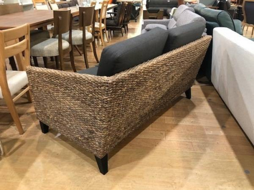 PERFORMAXの南大沢　家具