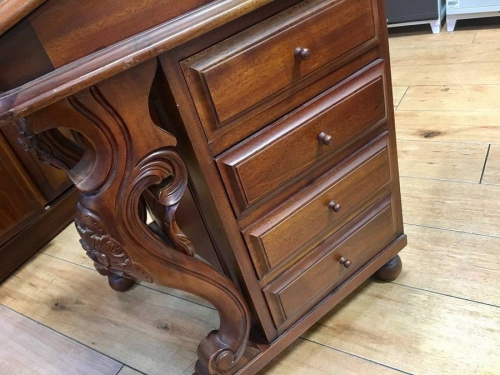 中古　家具の南大沢　家具