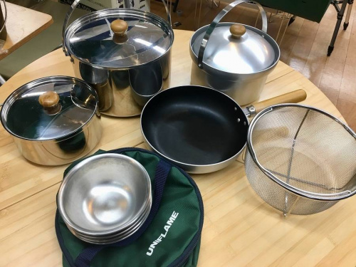 アウトドア用品のUNIFLAME