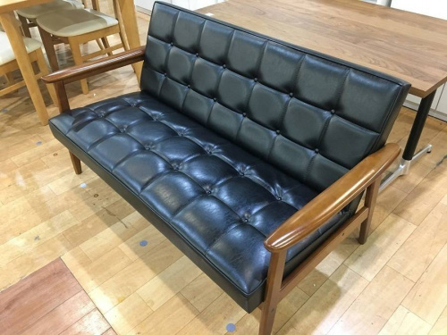 家具のカリモク