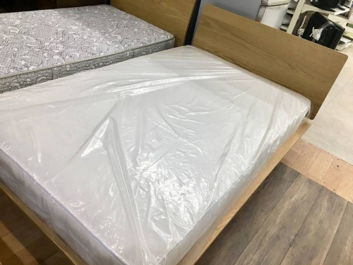 生活家具のベッド