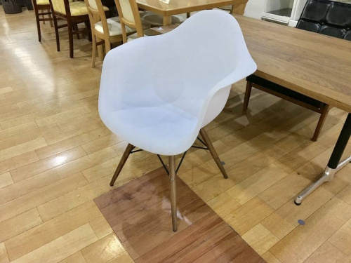 リプロダクト品の八王子中古家具