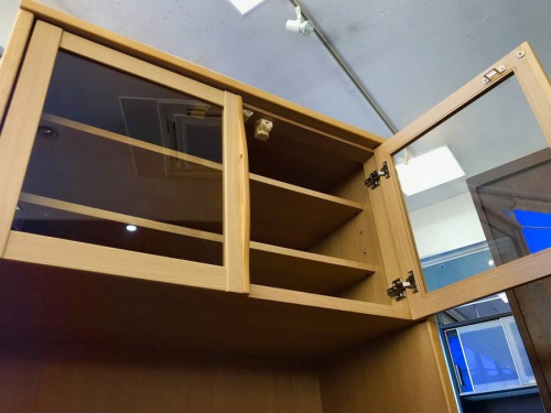 食器棚のレンジボード