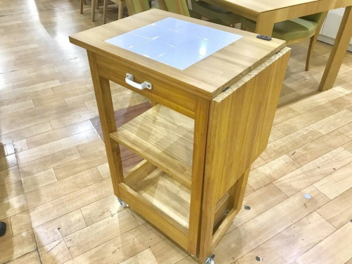 キッチンワゴンのアシストワゴン