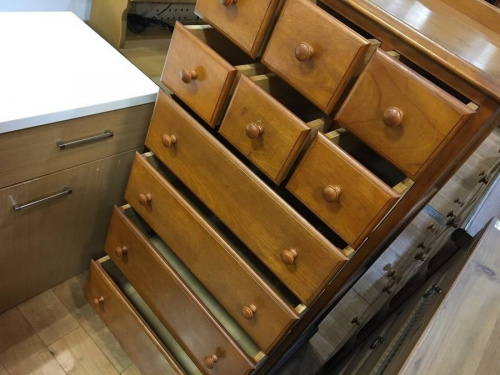 中古家具の南大沢　家具