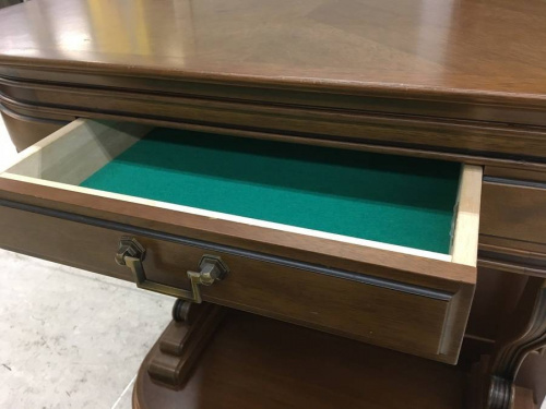 中古家具の南大沢　家具