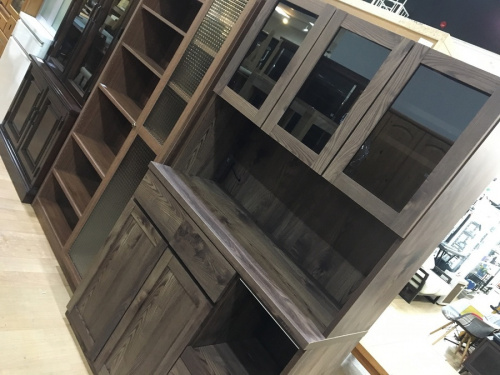 家具のカップボード・食器棚