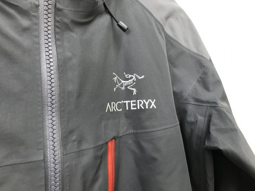 ジャケットのARC'TERYX