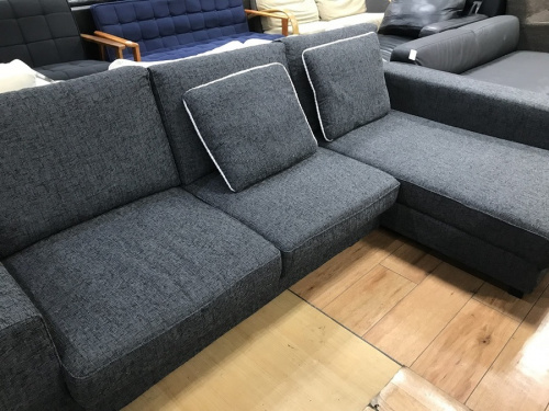 家具のソファ