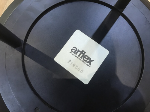 アルフレックスのサイドテーブル