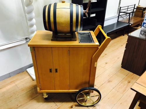 インテリアのビールサーバー