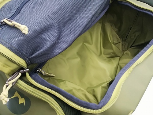 キャリーバッグのMarmot