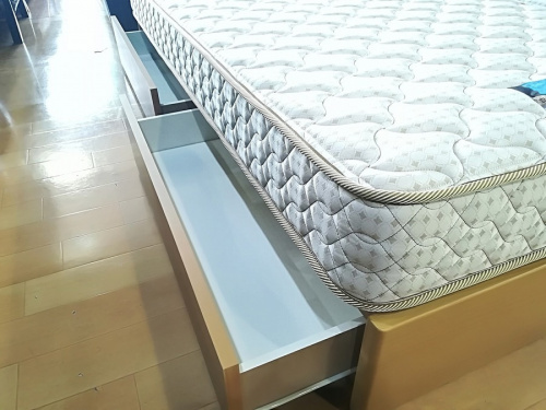 南大沢　家具　ベッド