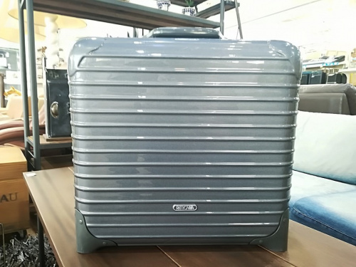 八王子 ブランドのビジネストローリー