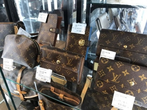 ルイ ヴィトン (LOUIS VUITTON)の南大沢　八王子　多摩　立川　府中　LOUIS VUITTON　ルイ ヴィトン　買取