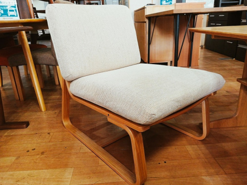 テーブルのダイニング3点セット